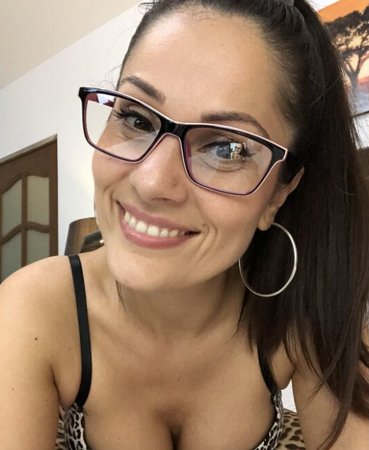 Lucia 82